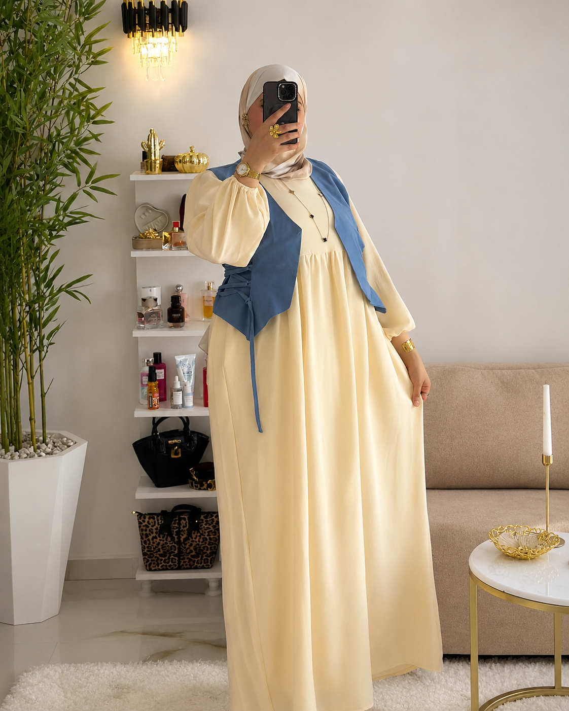 عباية أنيقة مع جيليت – راحة وأناقة فلوك واحد